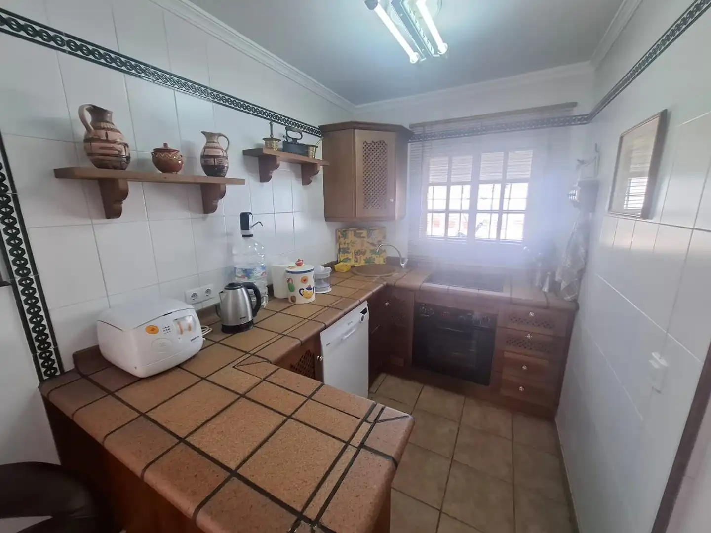 Kitchen of Houses for sale in Málaga  with Air Conditioner, Private garden and Swimming Pool