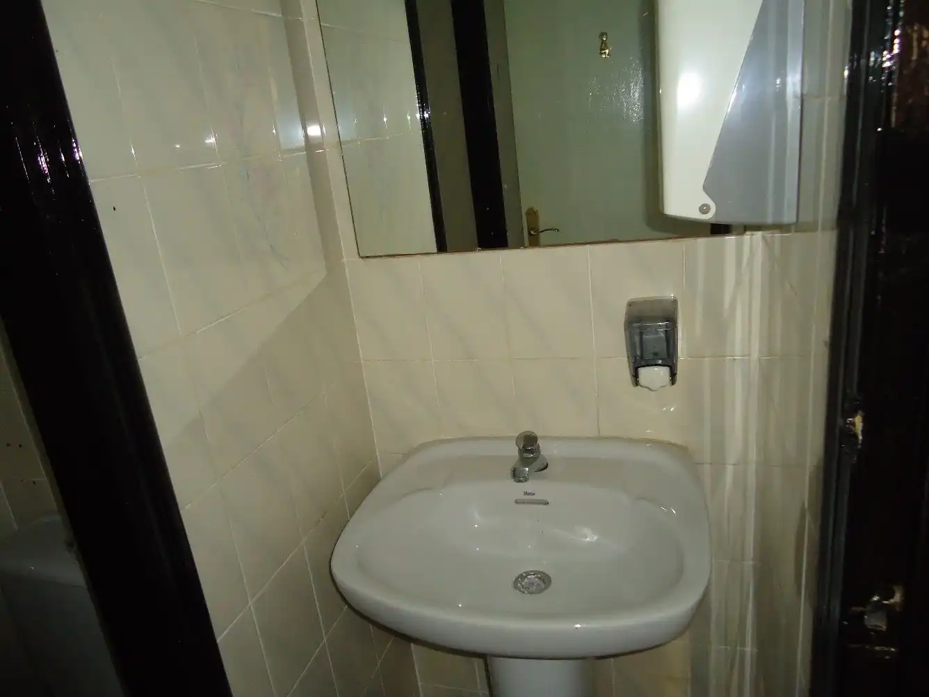 Local comercial de lloguer a Calle de Víctor Sáenz, imagen 15