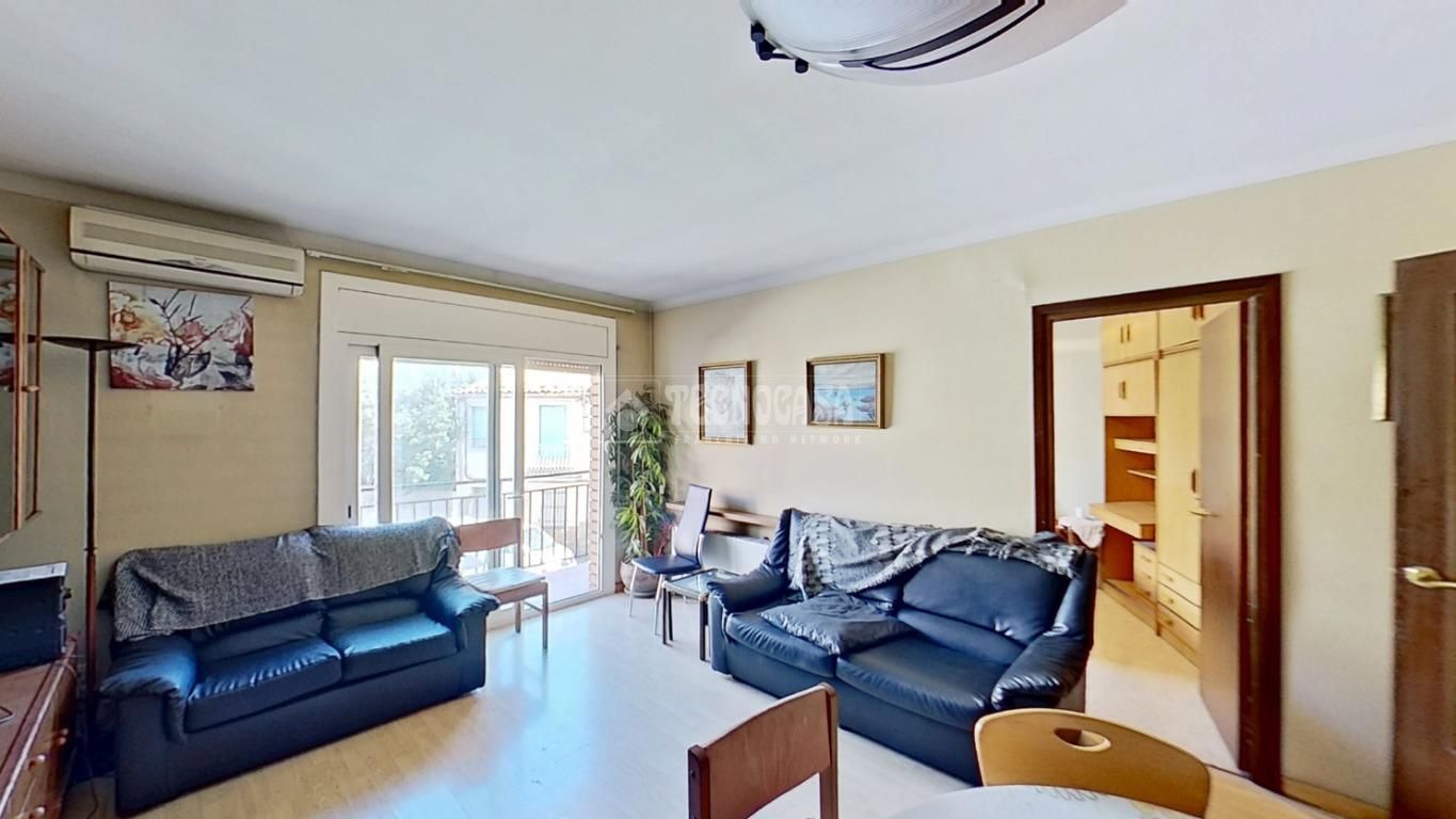 Living room of Flat for sale in Manresa  with Heating and Balcony