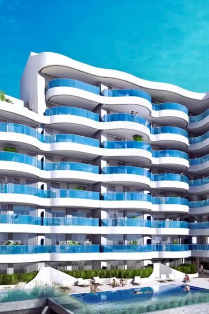 Apartament amb piscina en venda a Puerto Deportivo, imagen 3