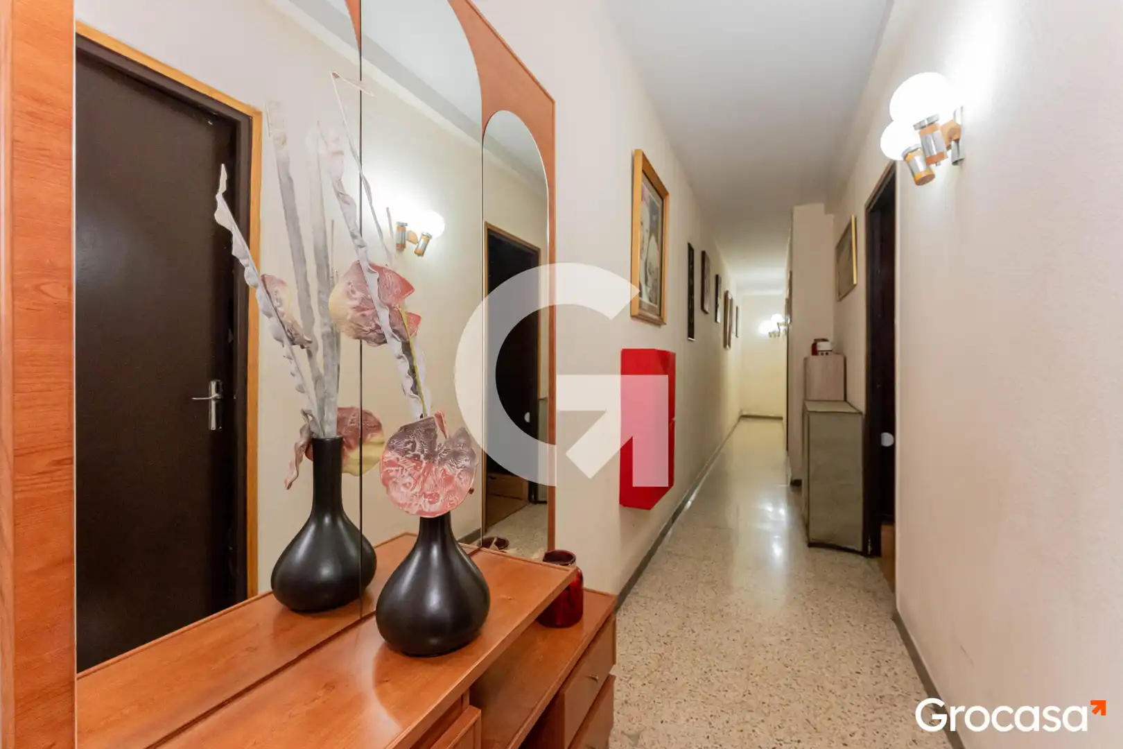 Flat for sale in Cornellà de Llobregat  with Air Conditioner, Storage room and Oven