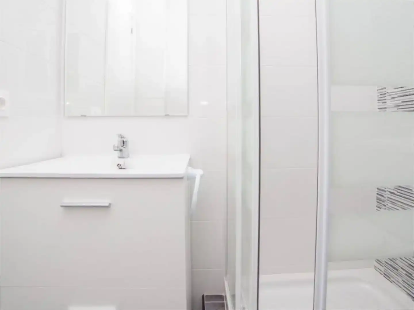 Bathroom of Attic for rent in Valencia  with Furnished and Balcony