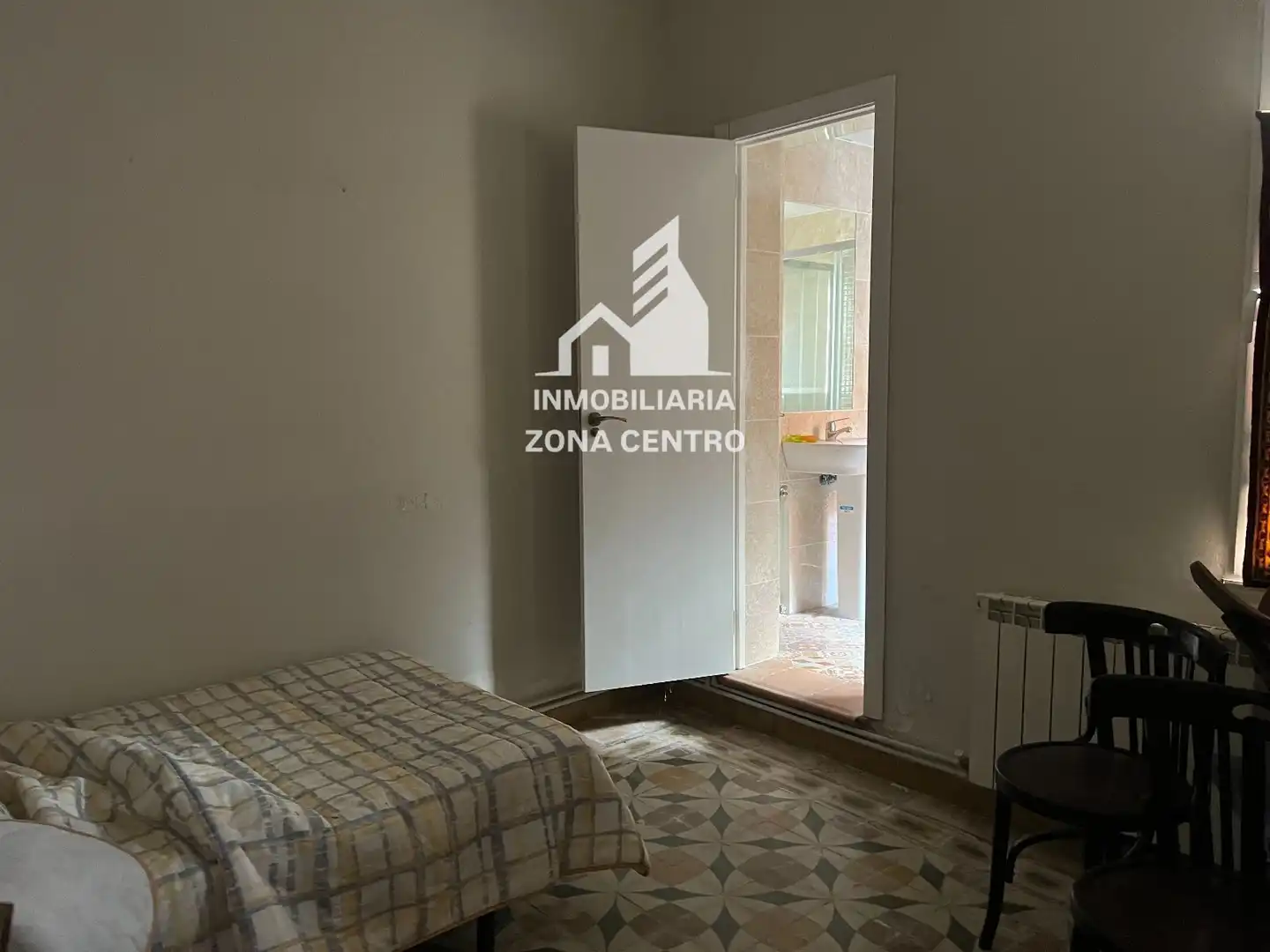 Habitación de Casa adosada en venta en Sahagún con Calefacción y Amueblado