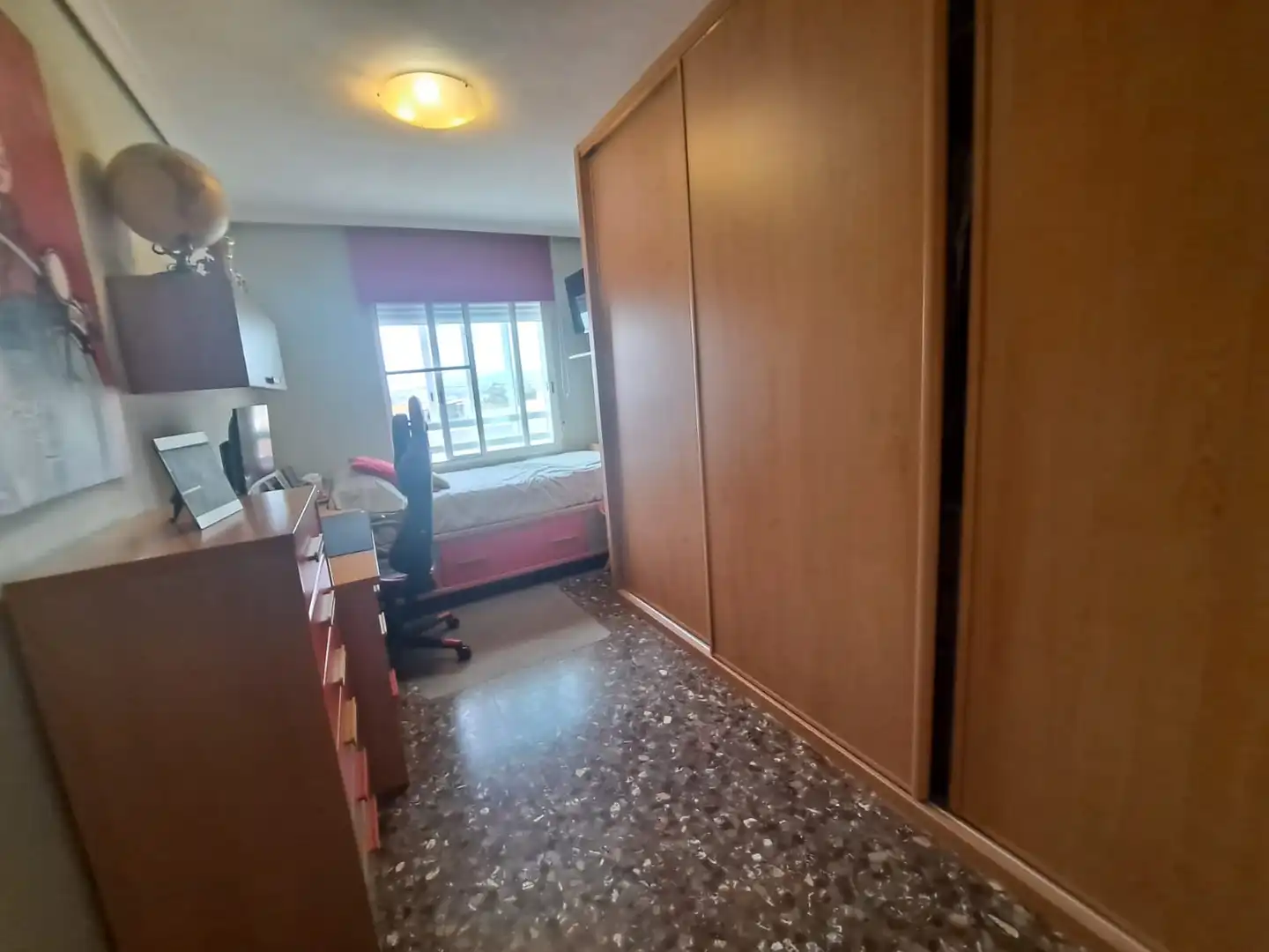 Habitación de Piso en venta en Castellón de la Plana / Castelló de la Plana con Aire acondicionado, Calefacción y Trastero