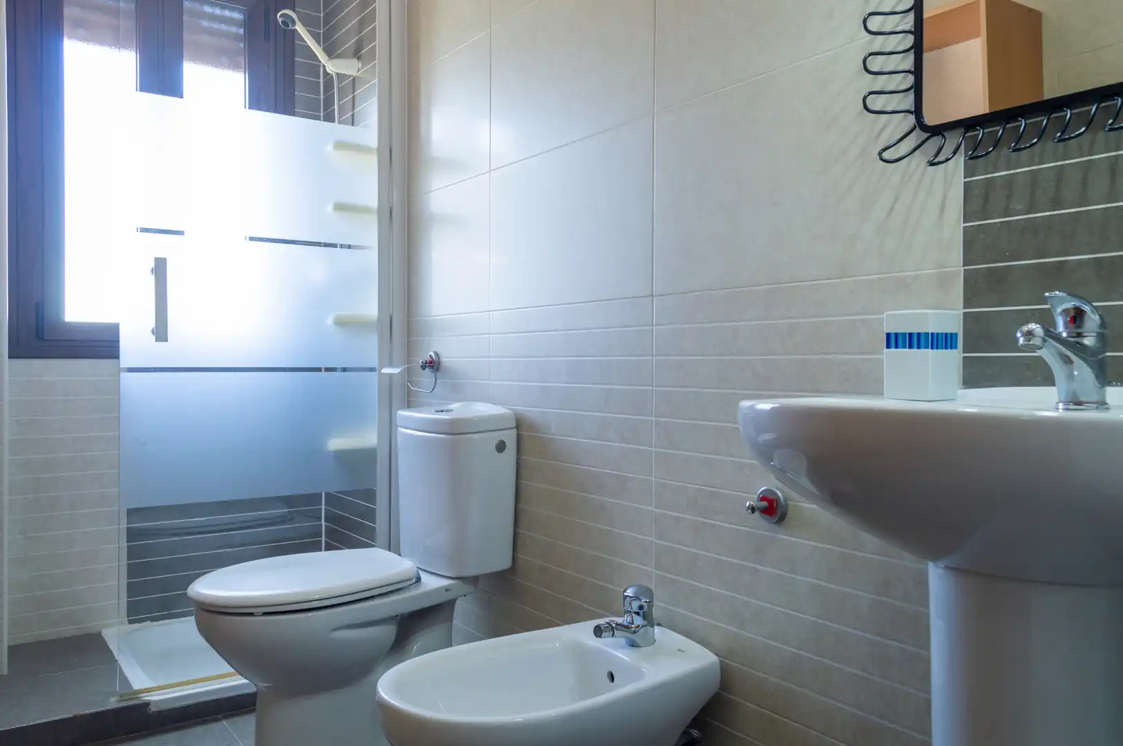 Baño de Apartamento en venta en Fontanar con Parquet, Trastero y Piscina comunitaria
