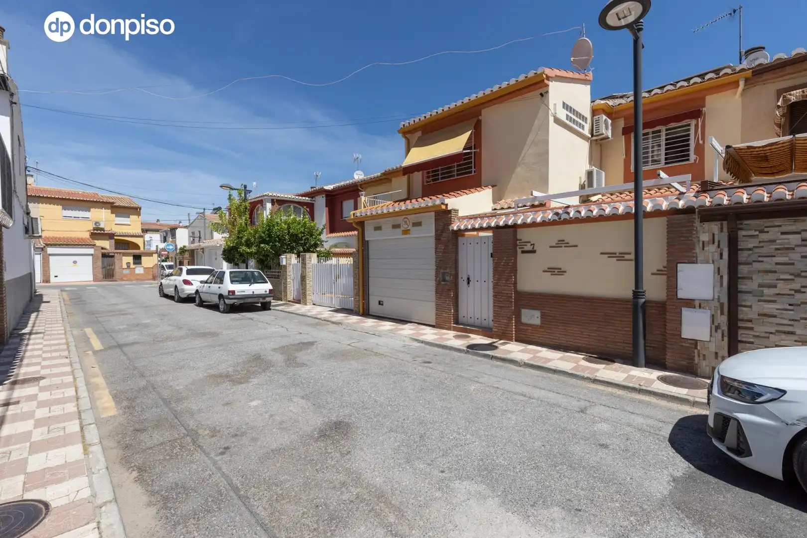 Casa adosada en venta en VIRGEN DE LORETO, Avda. De los Ogíjares