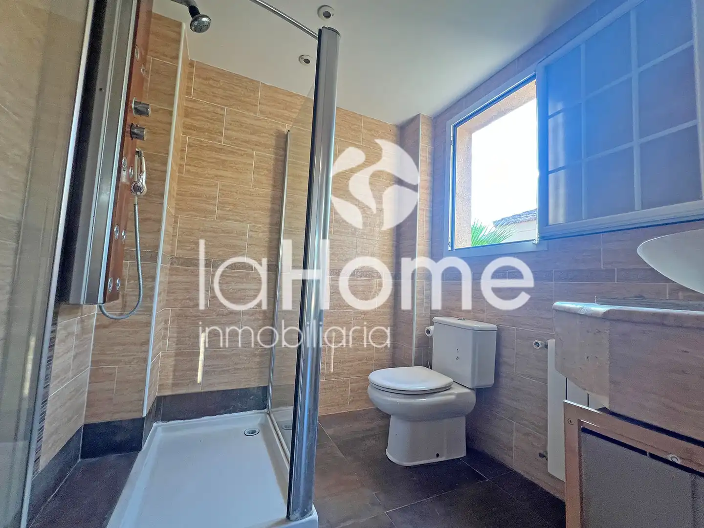 Baño de Casa adosada en venta en Casas Verdes