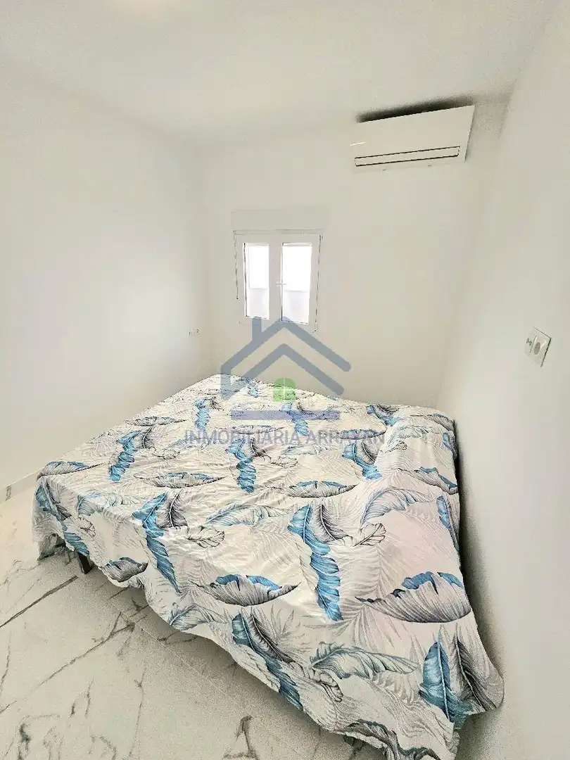 Dormitori de Casa o xalet en venda en La Zubia amb Aire condicionat