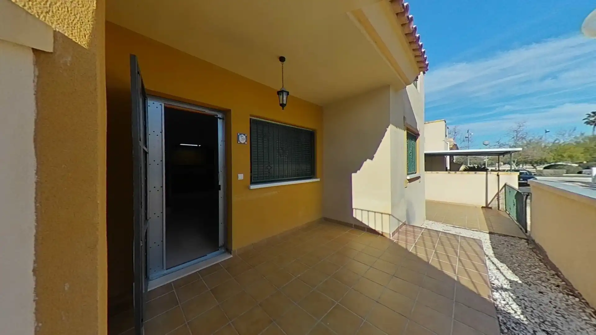 Casa adosada en venta en Almoradí con Piscina comunitaria