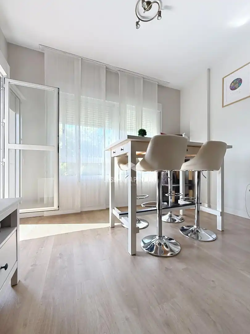 Dining room of Flat for sale in Jerez de la Frontera  with Air Conditioner, Private garden and Parquet flooring