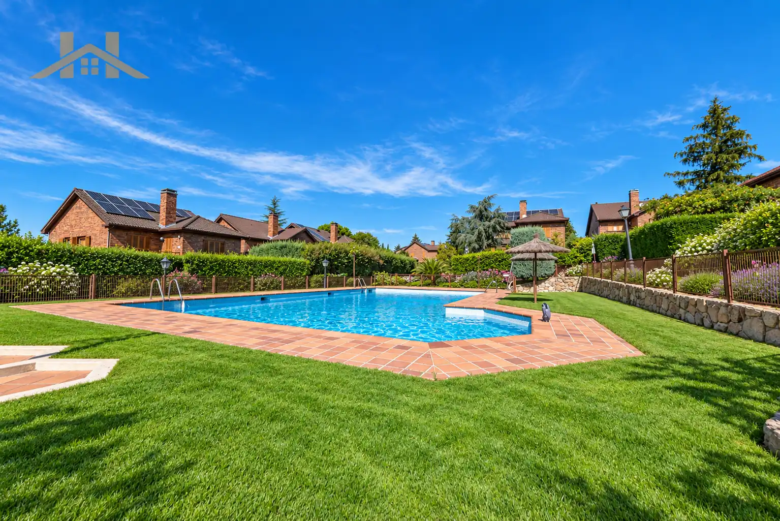 Piscina de Casa o chalet en venta en El Pinar - Punta Galea