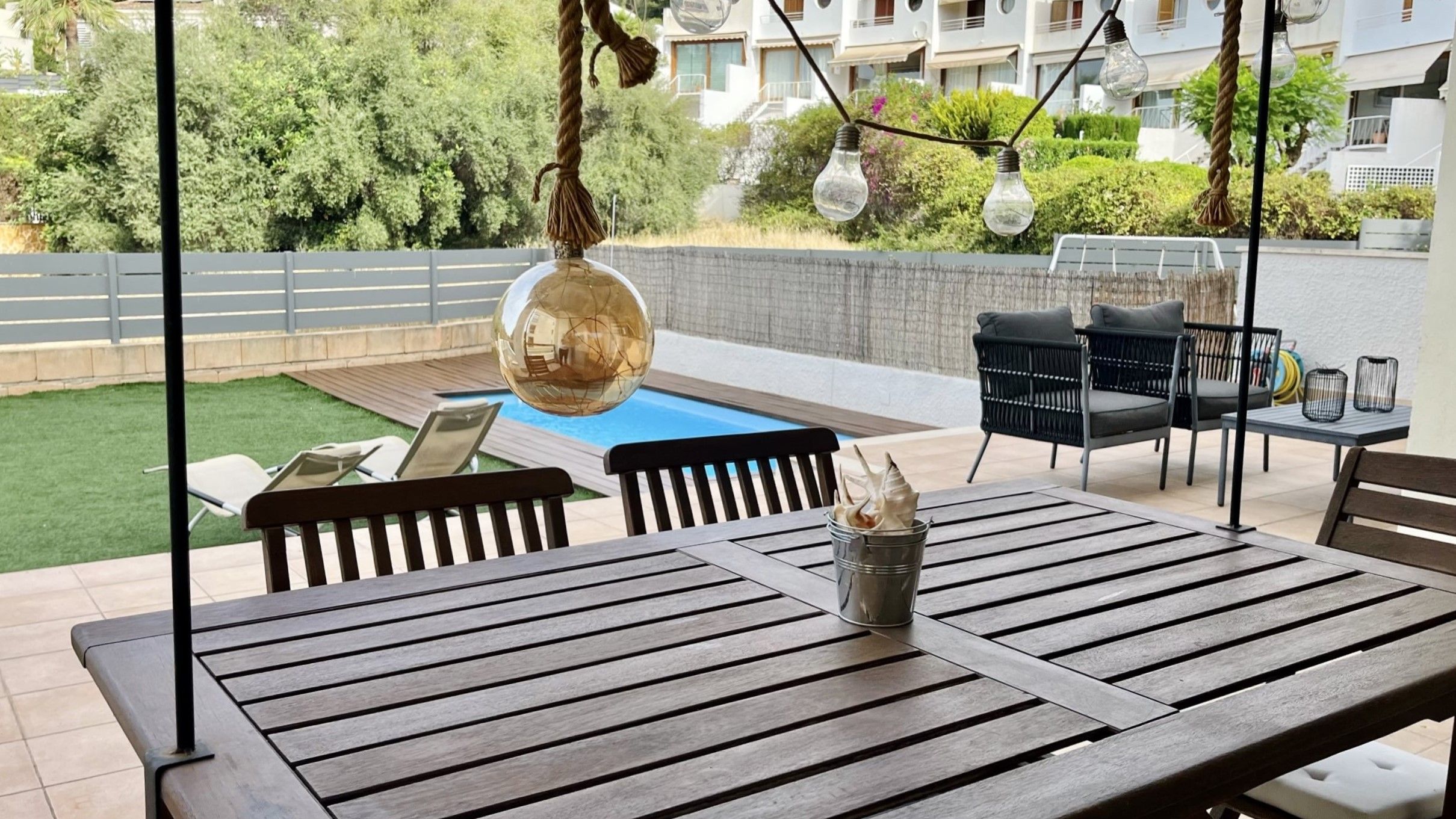 Terraza de Apartamento de alquiler en  Palma de Mallorca con Aire acondicionado, Piscina y Amueblado