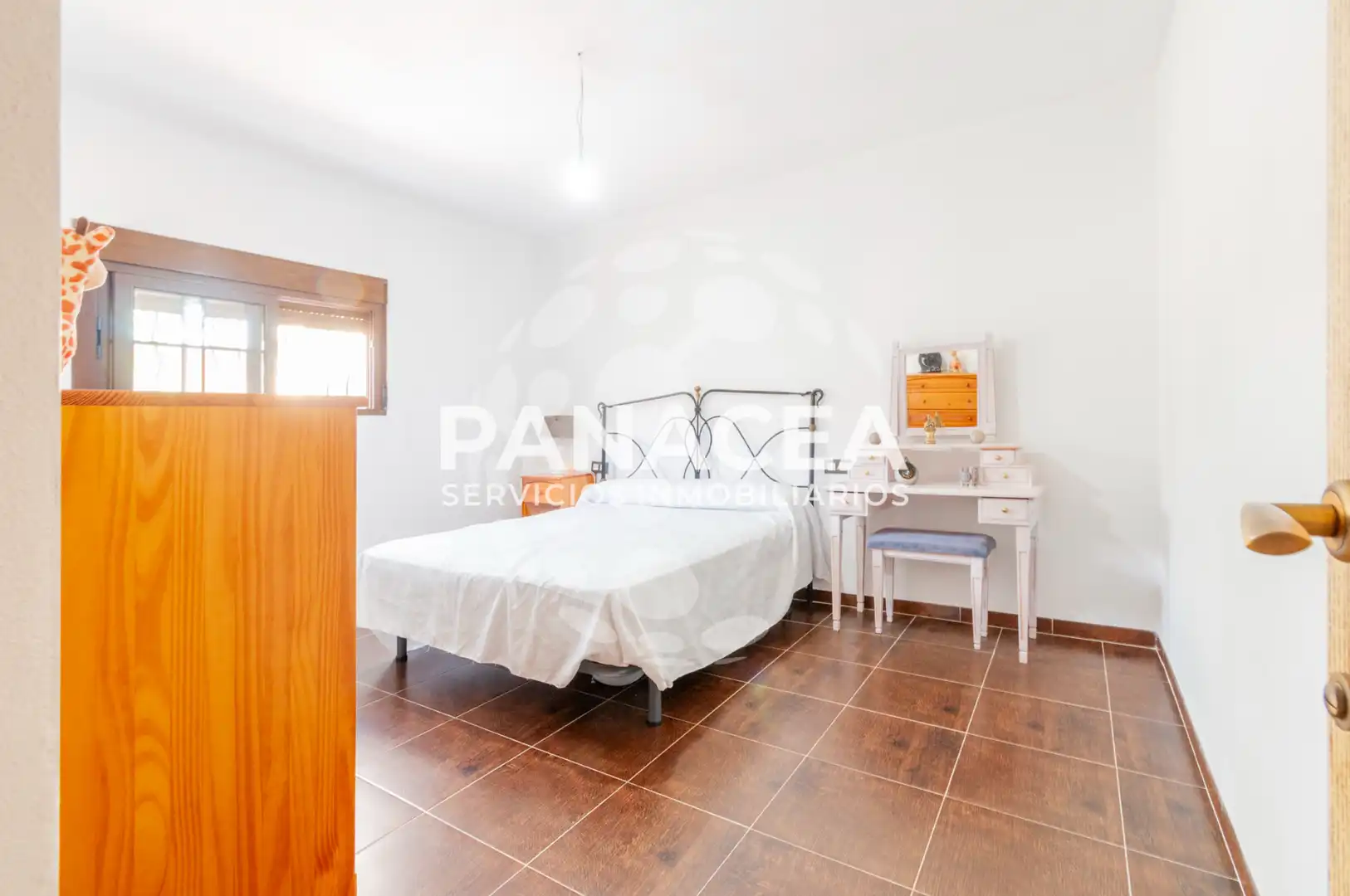Dormitori de Casa o xalet en venda en Almegíjar amb Moblat, Forn i Microones