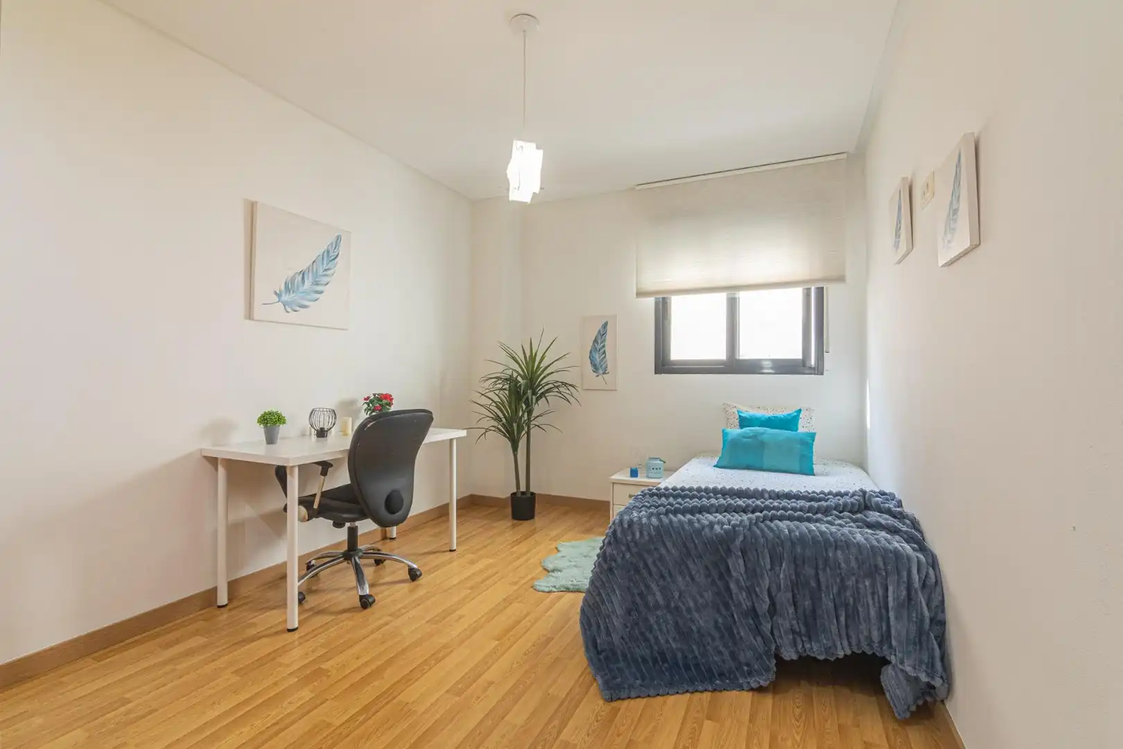 Bedroom of Flat for sale in Crevillent  with Terrace and Community pool