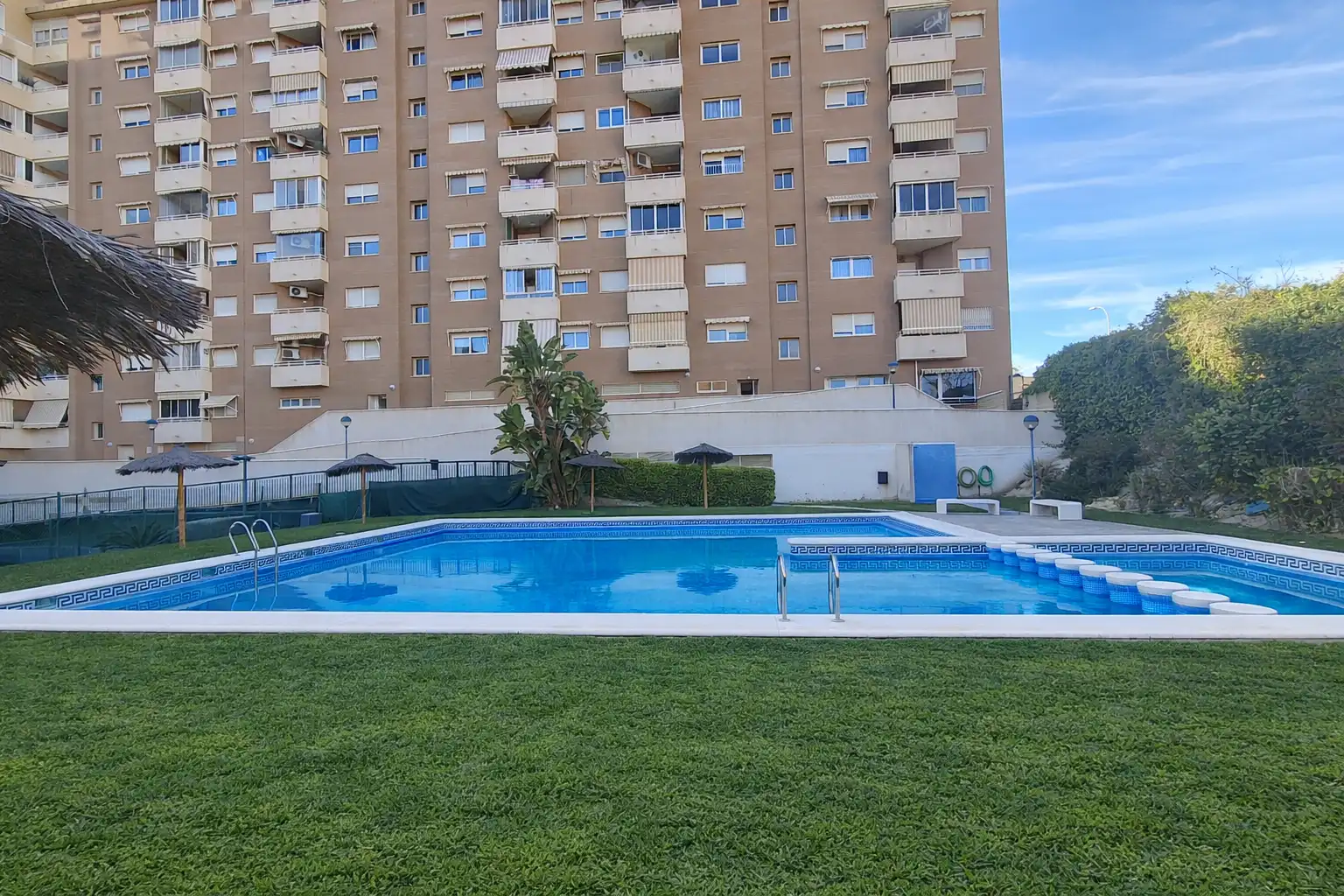 Piscina de Piso en venta en Alicante / Alacant con Aire acondicionado, Calefacción y Terraza