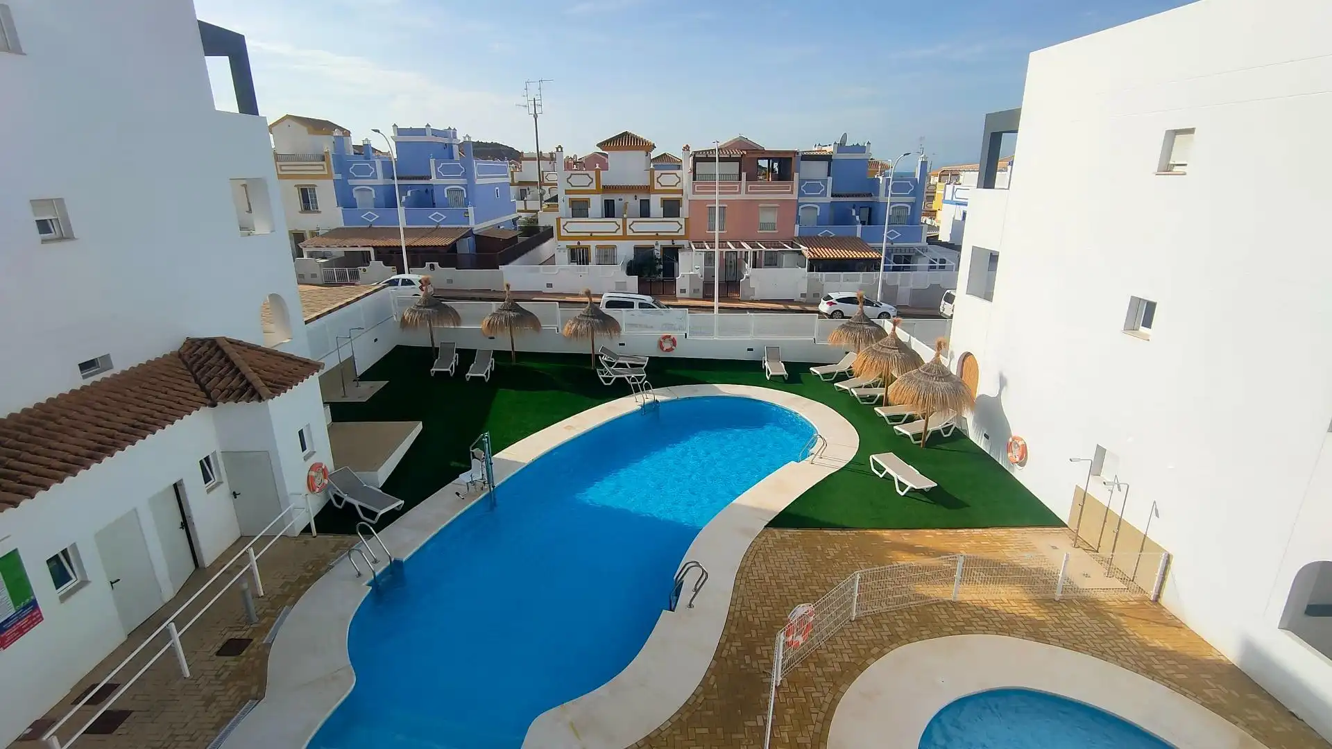 Apartament amb piscina en venda a San Juan de los Terreros