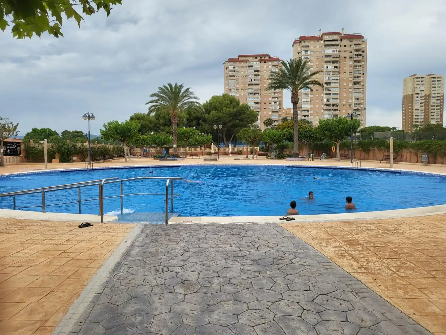 Piscina de Loft de alquiler en El Campello con Jardín privado, Amueblado y Balcón