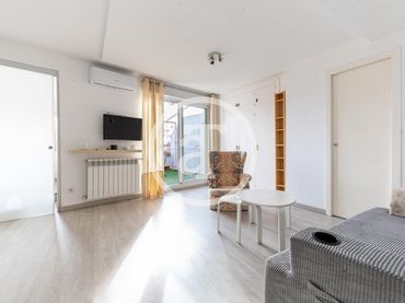 Penthouse with lift to rent in Calle del Cardenal Cisneros