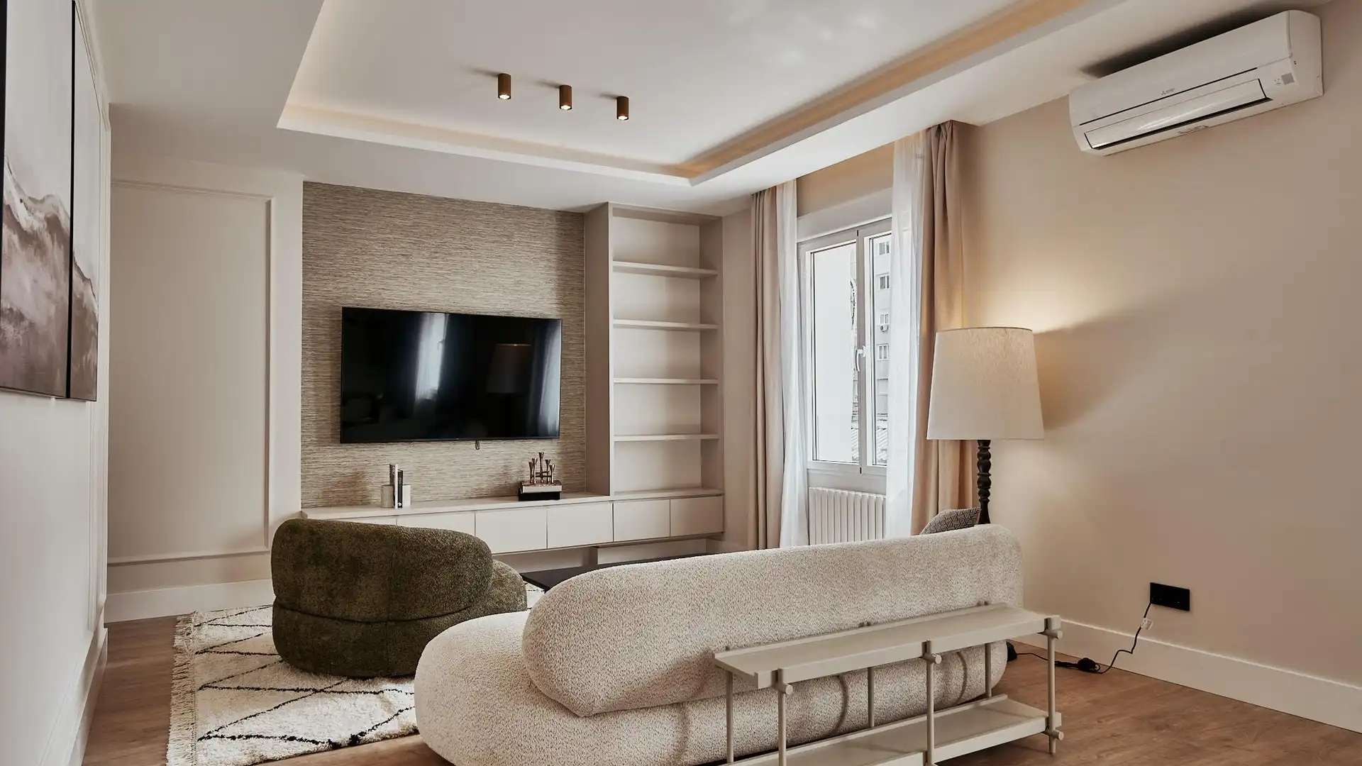 Sala de estar de Piso en venta en  Madrid Capital con Aire acondicionado y Calefacción