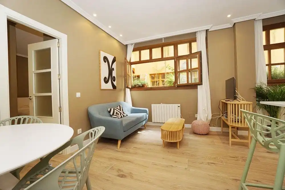 Flat for rent in Calle Bola, 2, Palacio