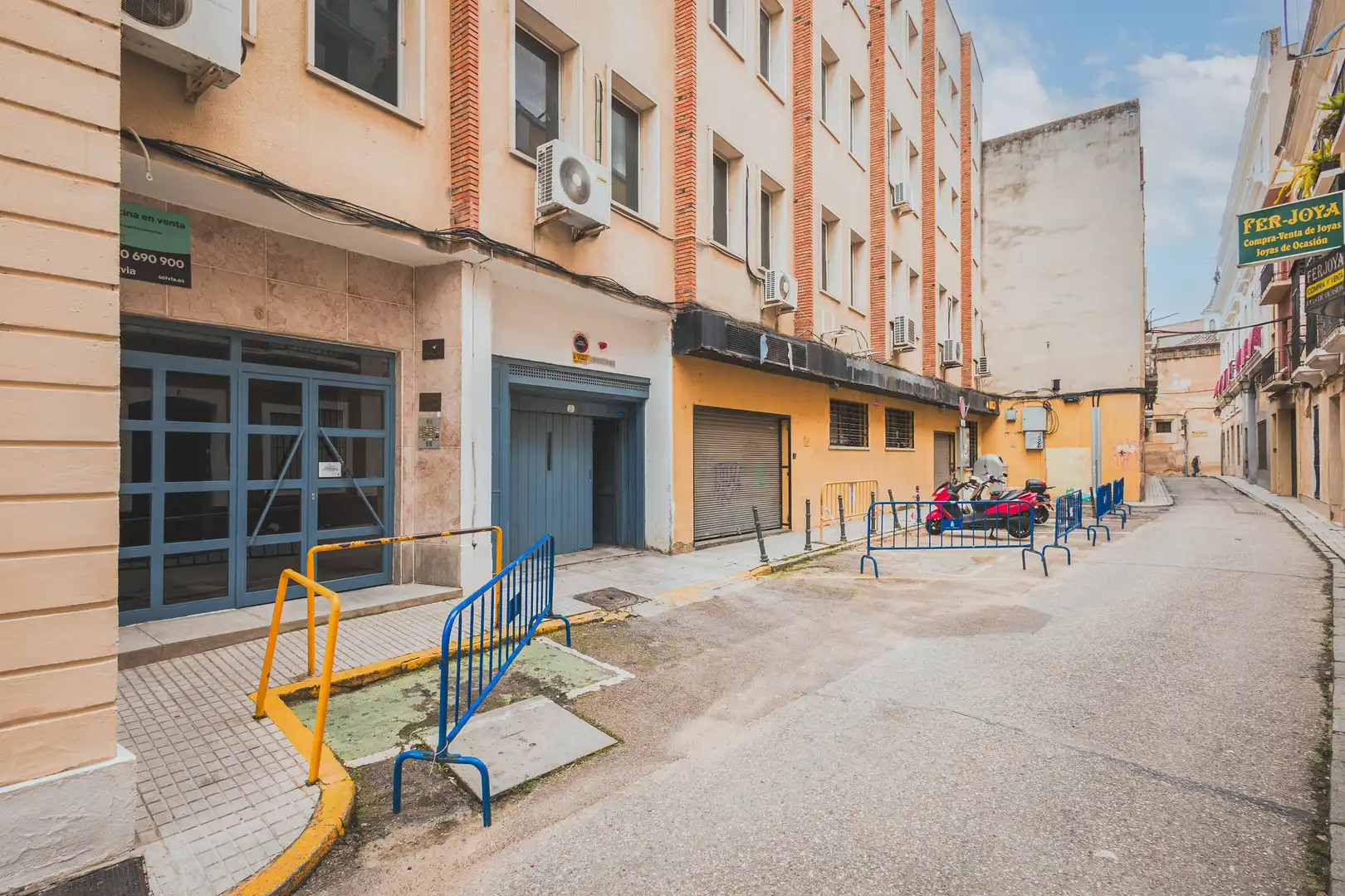 Oficina en venda a C/ Donoso Cortéss