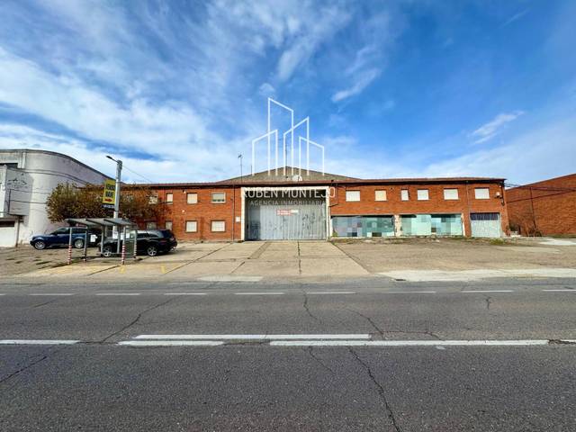 Nave industrial en Alquiler en de Aldealengua en Cabrerizos