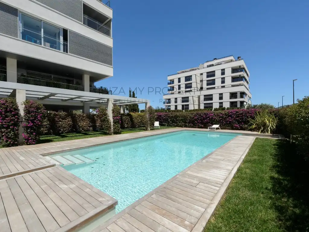 Piscina de Apartamento en venta en Eivissa con Aire acondicionado, Terraza y Amueblado