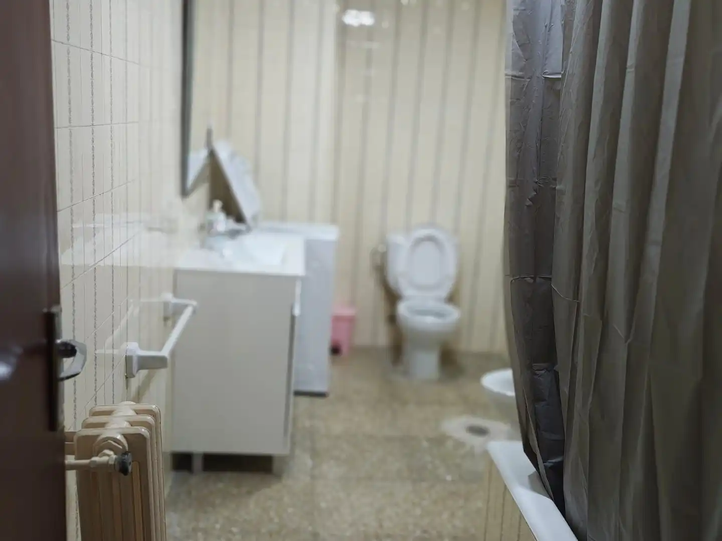 Bany de Pis en venda en Puertollano amb Calefacció i Moblat