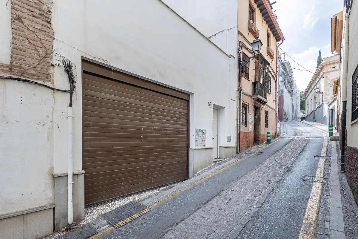 Vista exterior de Casa o chalet en venta en Granada con Aire acondicionado, Terraza y Balcón