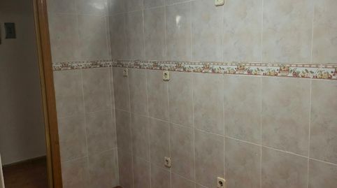 Foto 2 de Piso en venta en Reyes, Parla