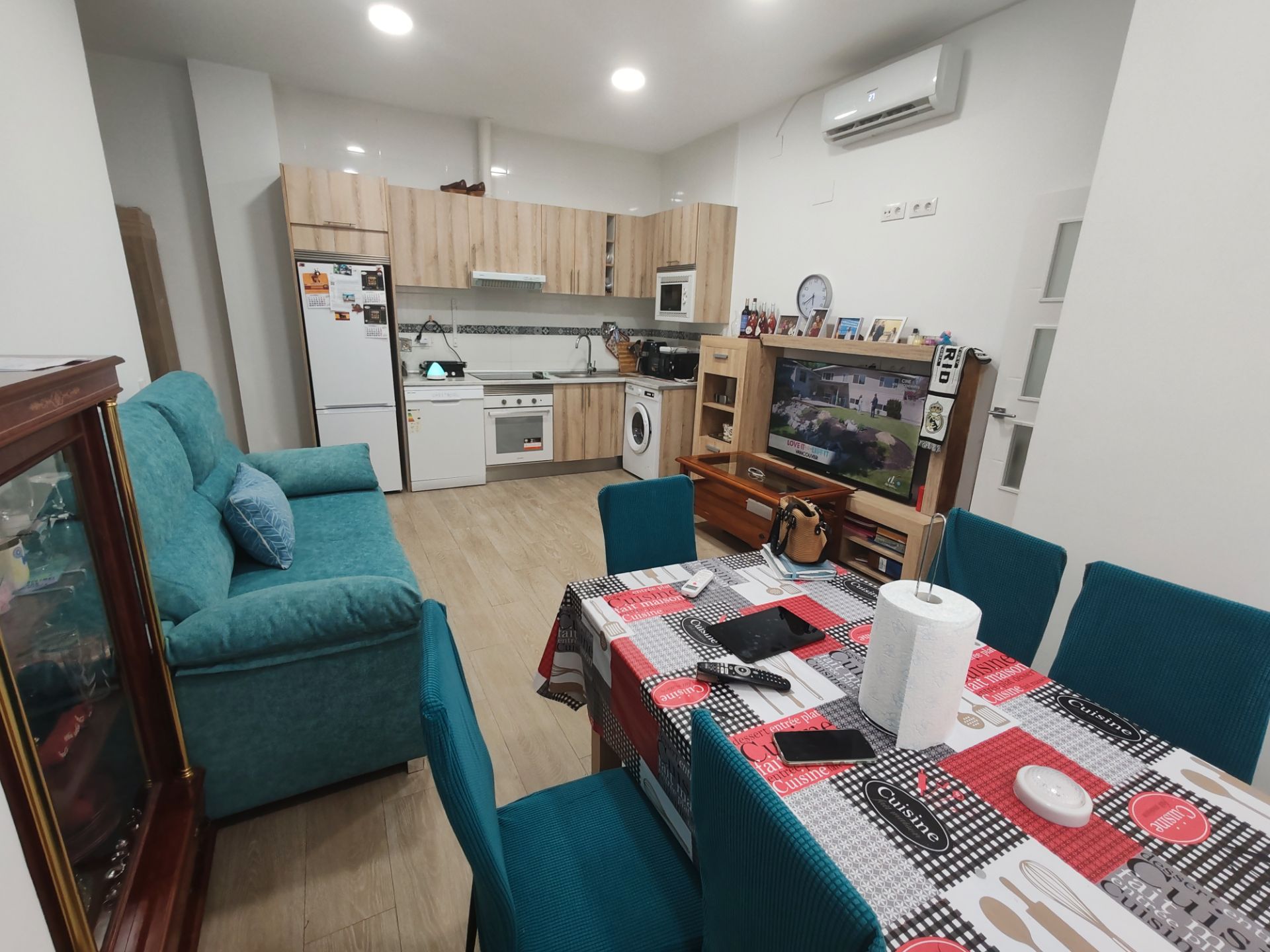 Kitchen of Flat for sale in Fuenlabrada  with Air Conditioner, Heating and Community pool