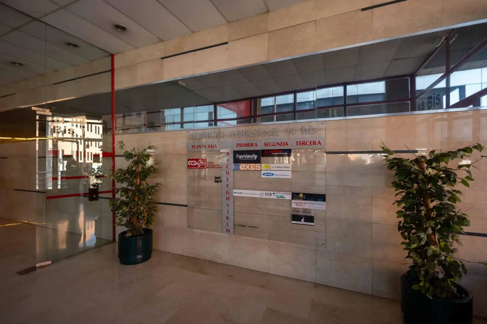 Commercial properties for rent in Madrid  with Air Conditioner
