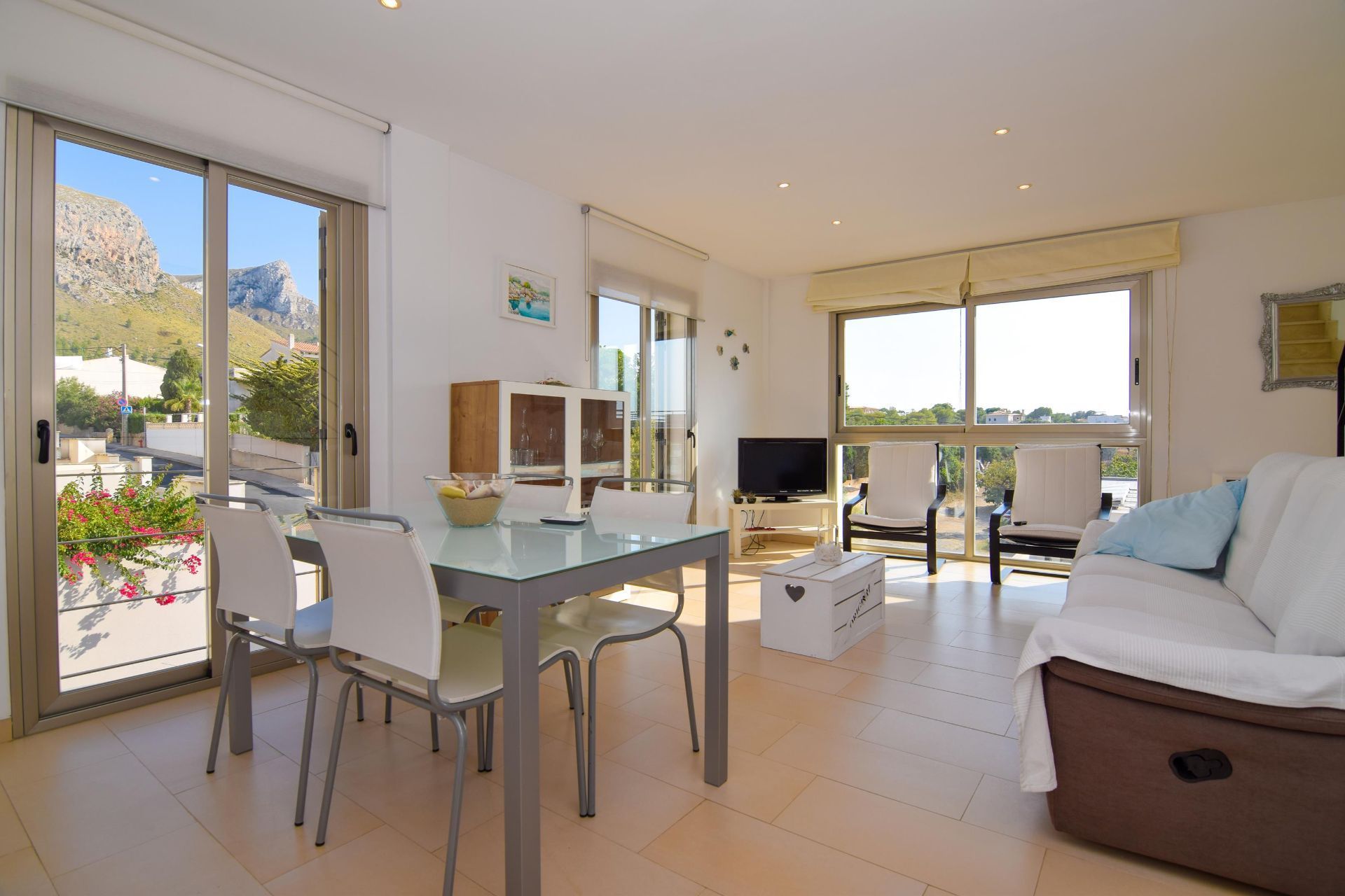 Living room of Flat to rent in Artà  with Air Conditioner, Terrace and Storage room
