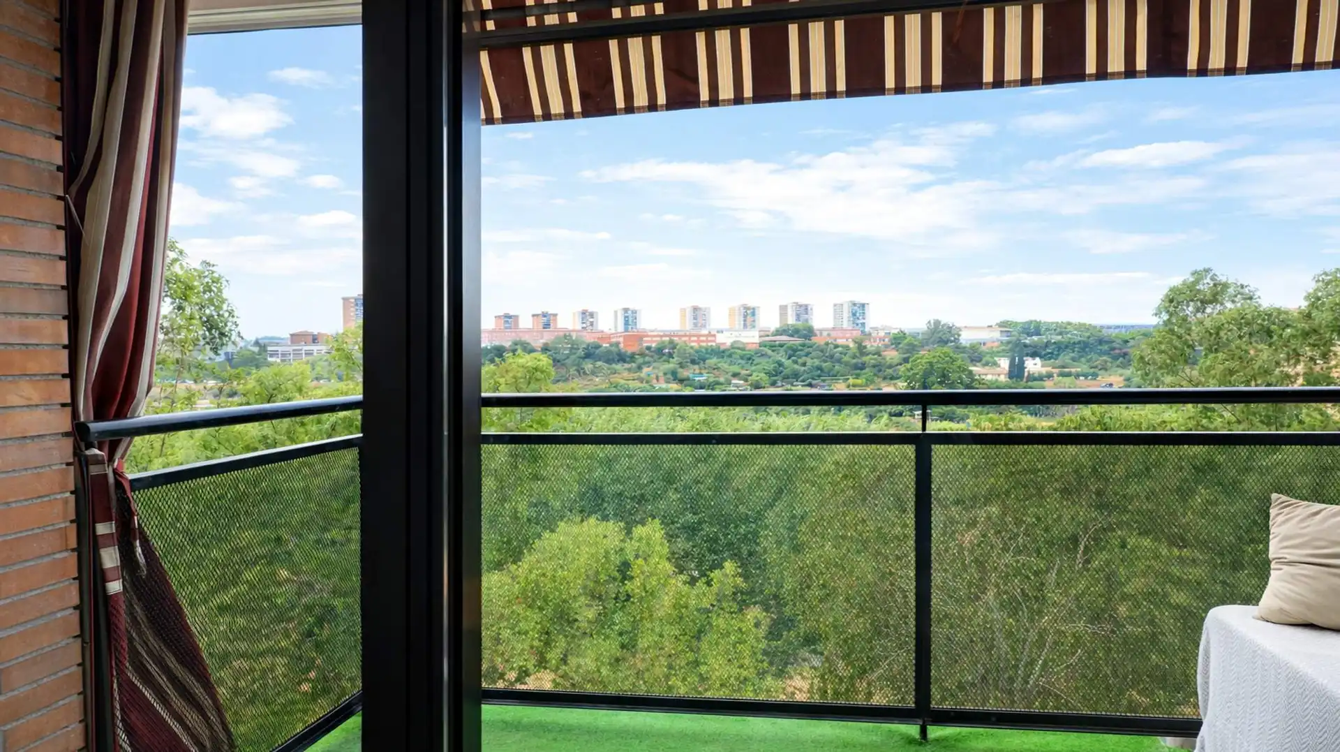 Terraza de Piso en venta en Martorell con Aire acondicionado, Calefacción y Alarma