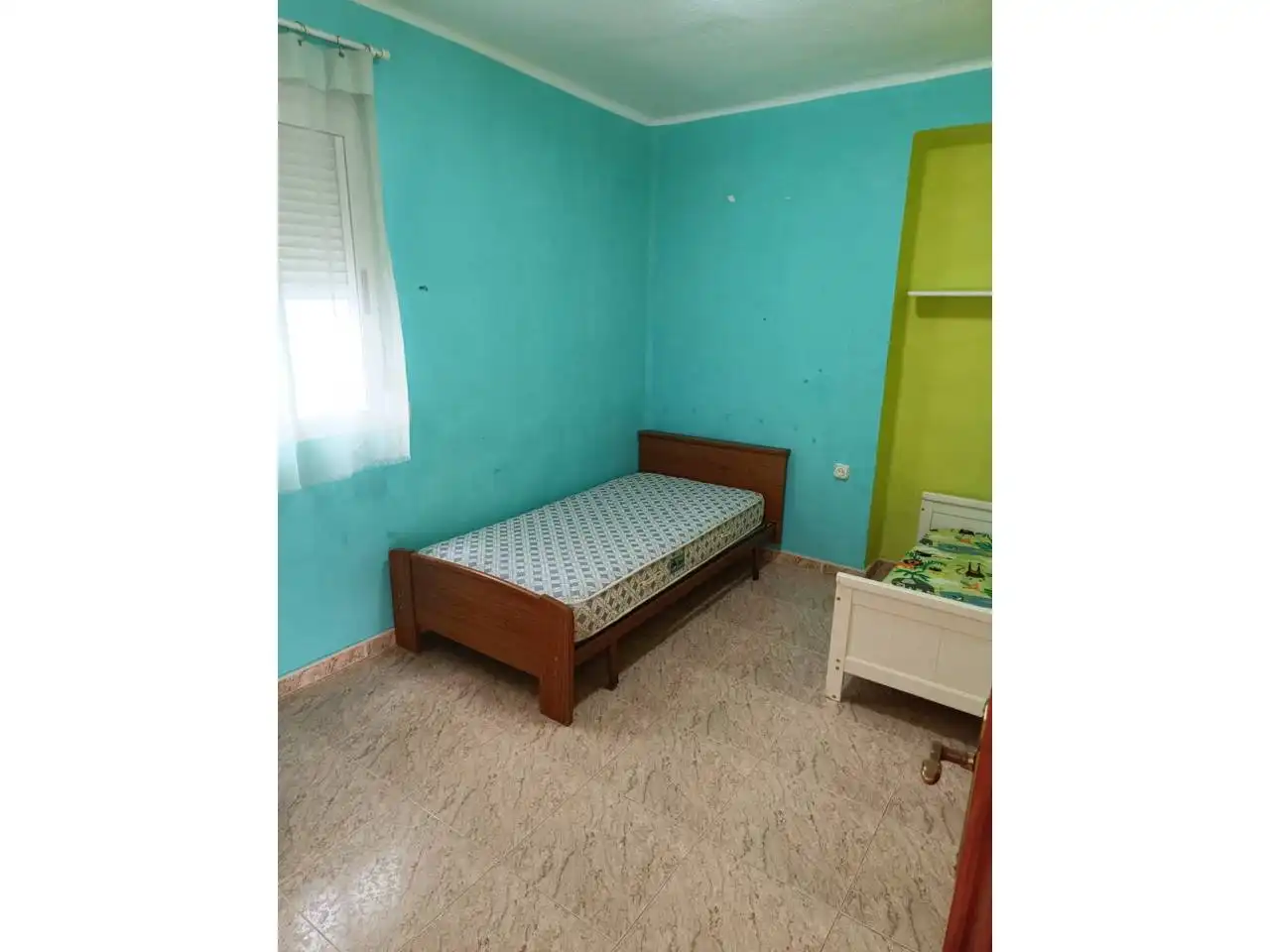 Habitación de Piso en venta en Valencia con Balcón