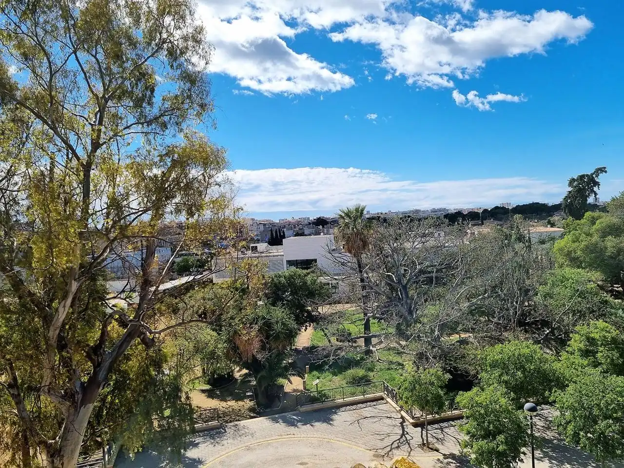 Außenansicht von Gebäude zum Verkauf in Sant Joan d'Alacant