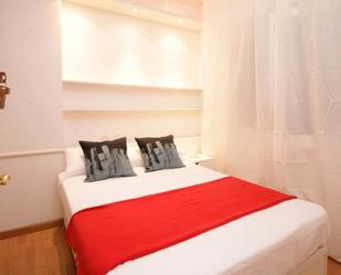 Bedroom of Flat to share in  Barcelona Capital  with Furnished and Washing machine