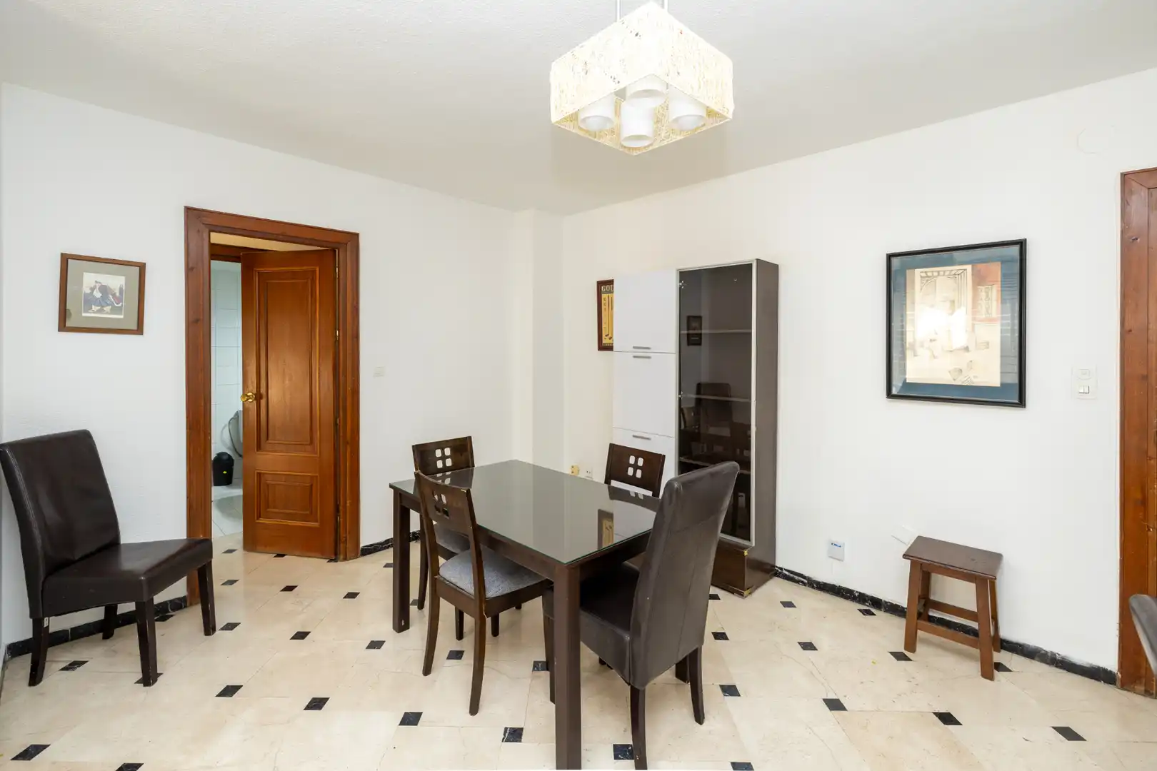 Esszimmer von Wohnung zur Miete in Granada mit Heizung, Möbliert und Ofen