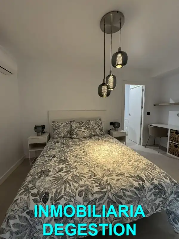 Habitación de Piso de alquiler en Linares con Aire acondicionado, Calefacción y Amueblado