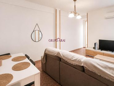 Appartamento con balcone in vendita a Calle VALENCIA