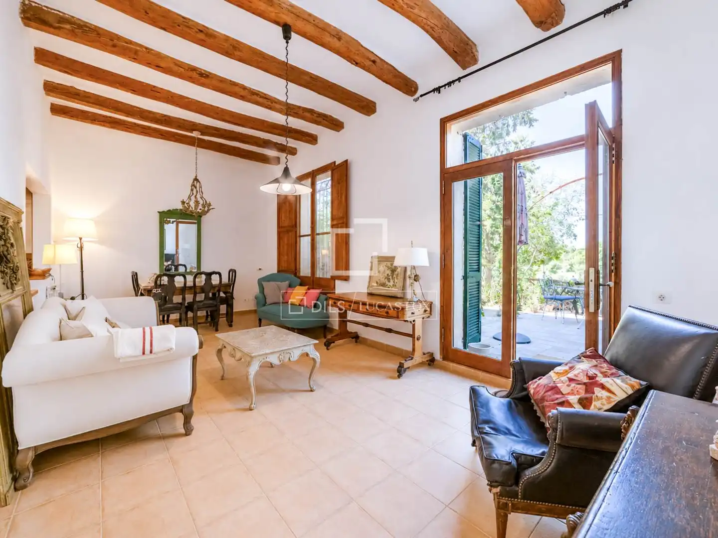 Sala de estar de Finca rústica en venta en Piera con Calefacción, Jardín privado y Trastero