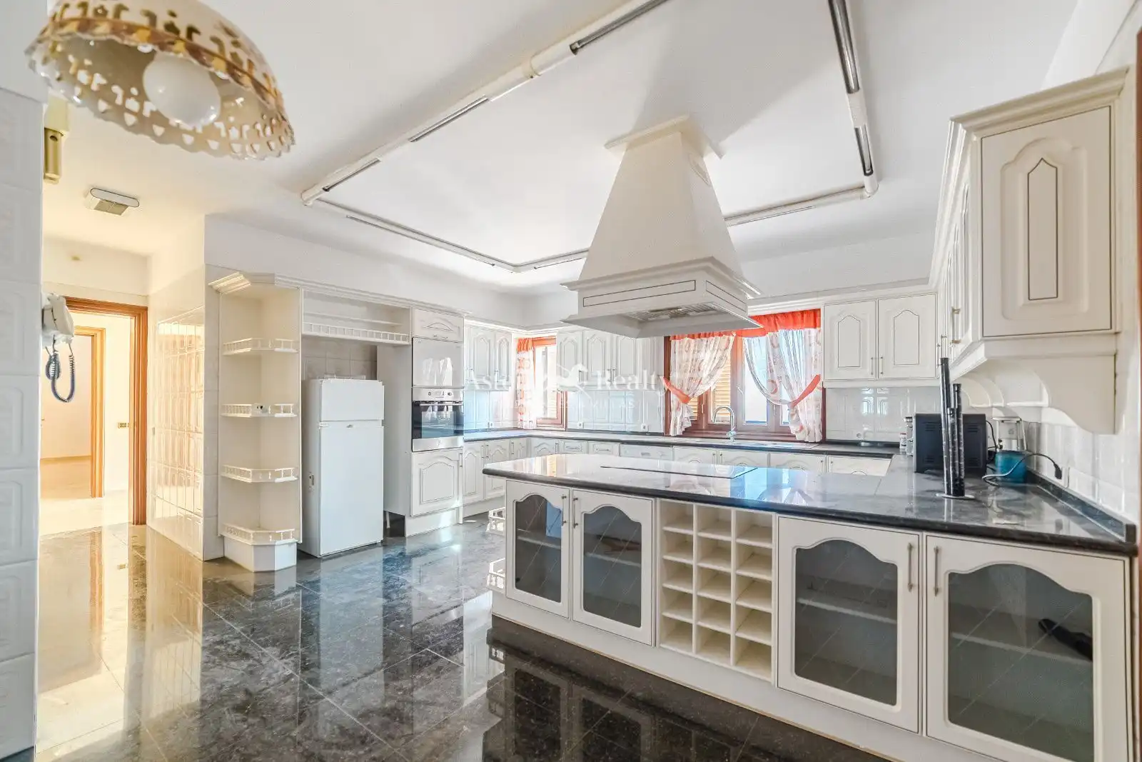Cocina de Casa o chalet en venta en Santa Cruz de Tenerife con Aire acondicionado, Terraza y Piscina