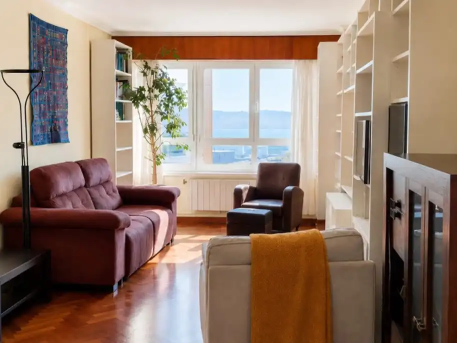 Flat with lift for sale in Río de Monelos 2