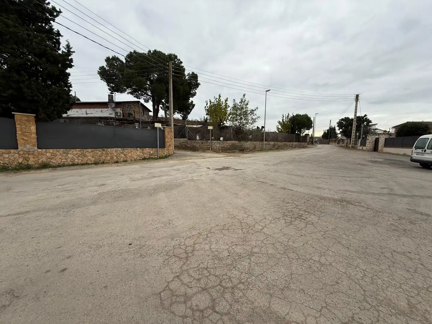 Finca rústica en venta en Torres de Segre con Jardín privado, Terraza y Internet