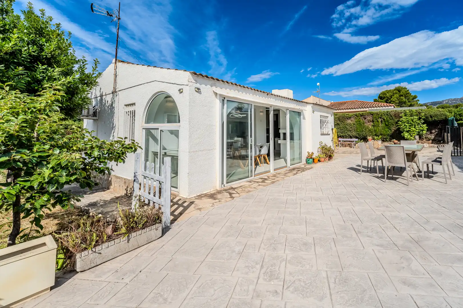 Exterior view of Houses for sale in L'Ametlla de Mar   with Air Conditioner, Heating and Private garden