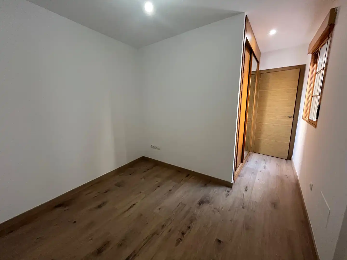 Dúplex en venda en Velilla de San Antonio amb Aire condicionat, Calefacció i Forn