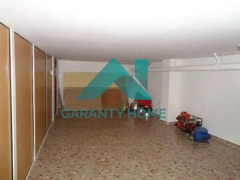 Local comercial en alquiler en Casco Antiguo, imagen 4