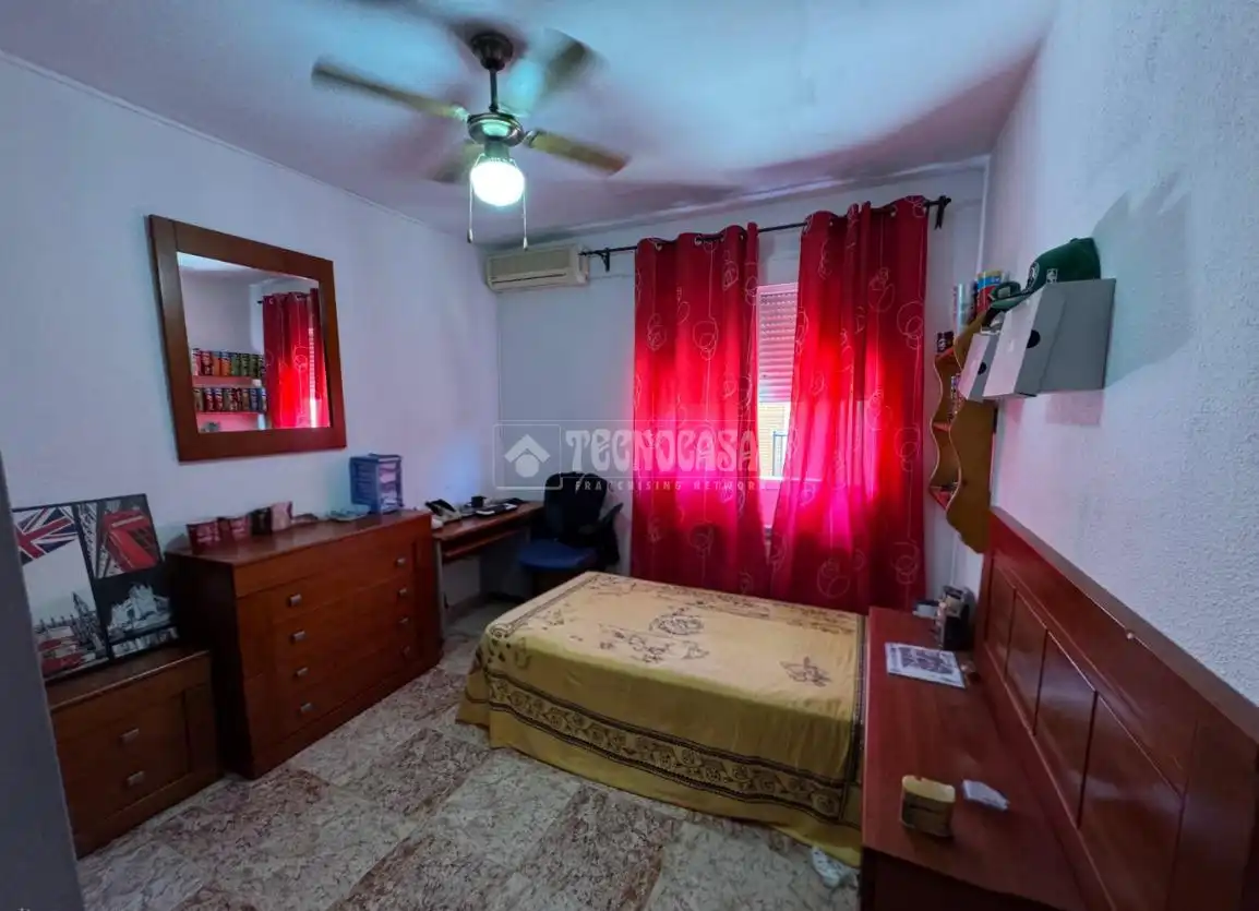 Habitación de Casa adosada en venta en Yepes con Calefacción