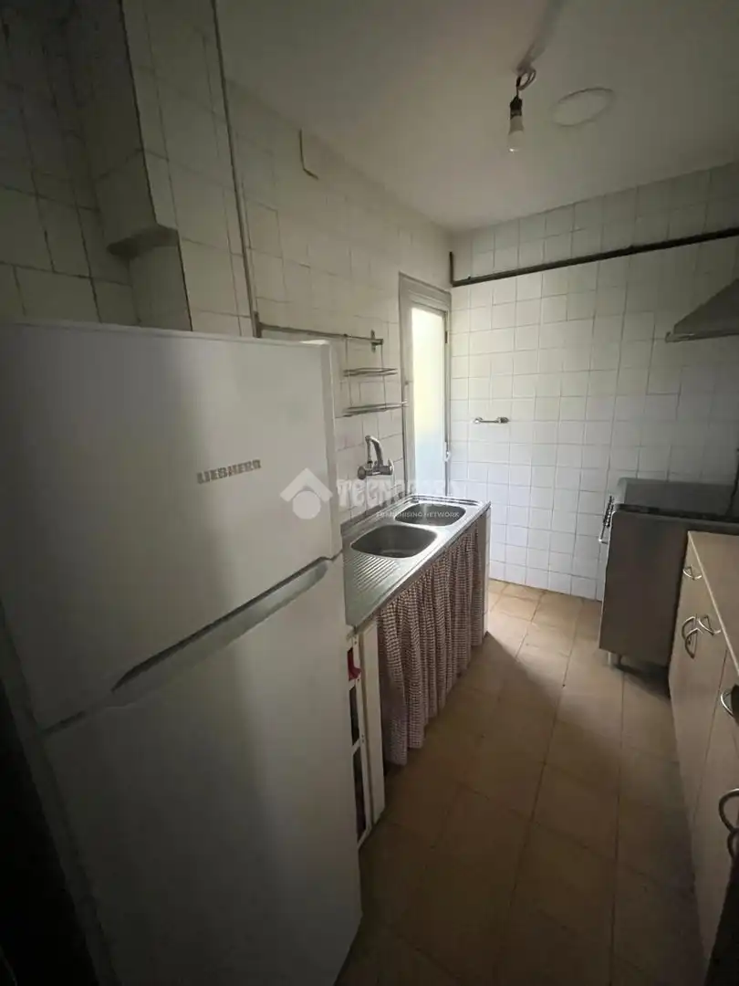 Cocina de Piso en venta en Barcelona con Balcón