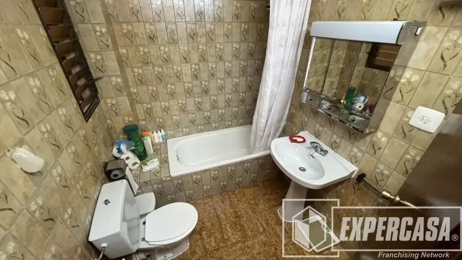 Baño de Piso en venta en Navajas con Trastero y Amueblado